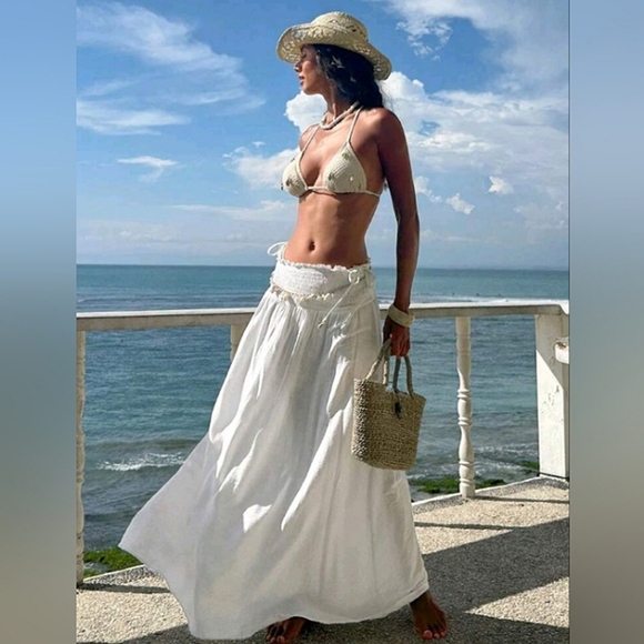 Women's Solid Color Woven High Waist Vacation Shirred Skirt - Picture 1 of 4